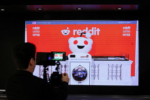 Reddit misses estimates for daily active unique visitors in fourth quarter, shares tumble